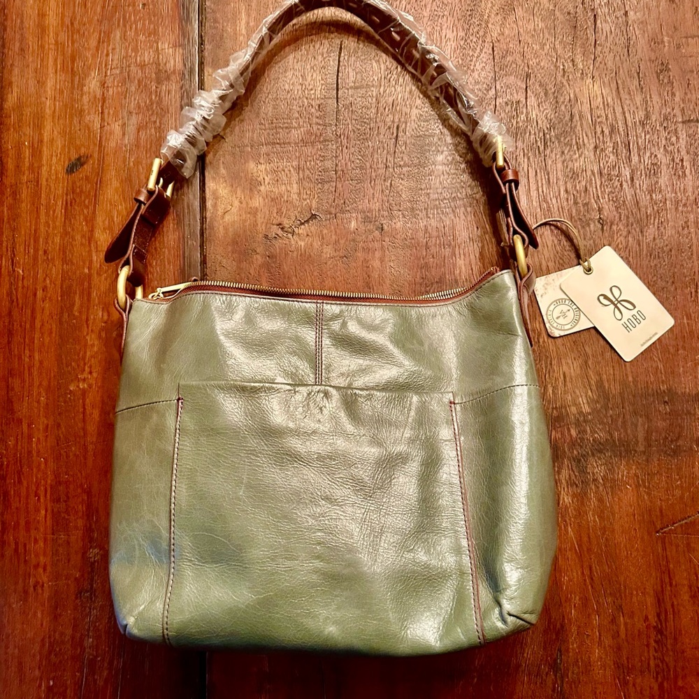 Hobo Green Leather Shoulder Bag! NWT!